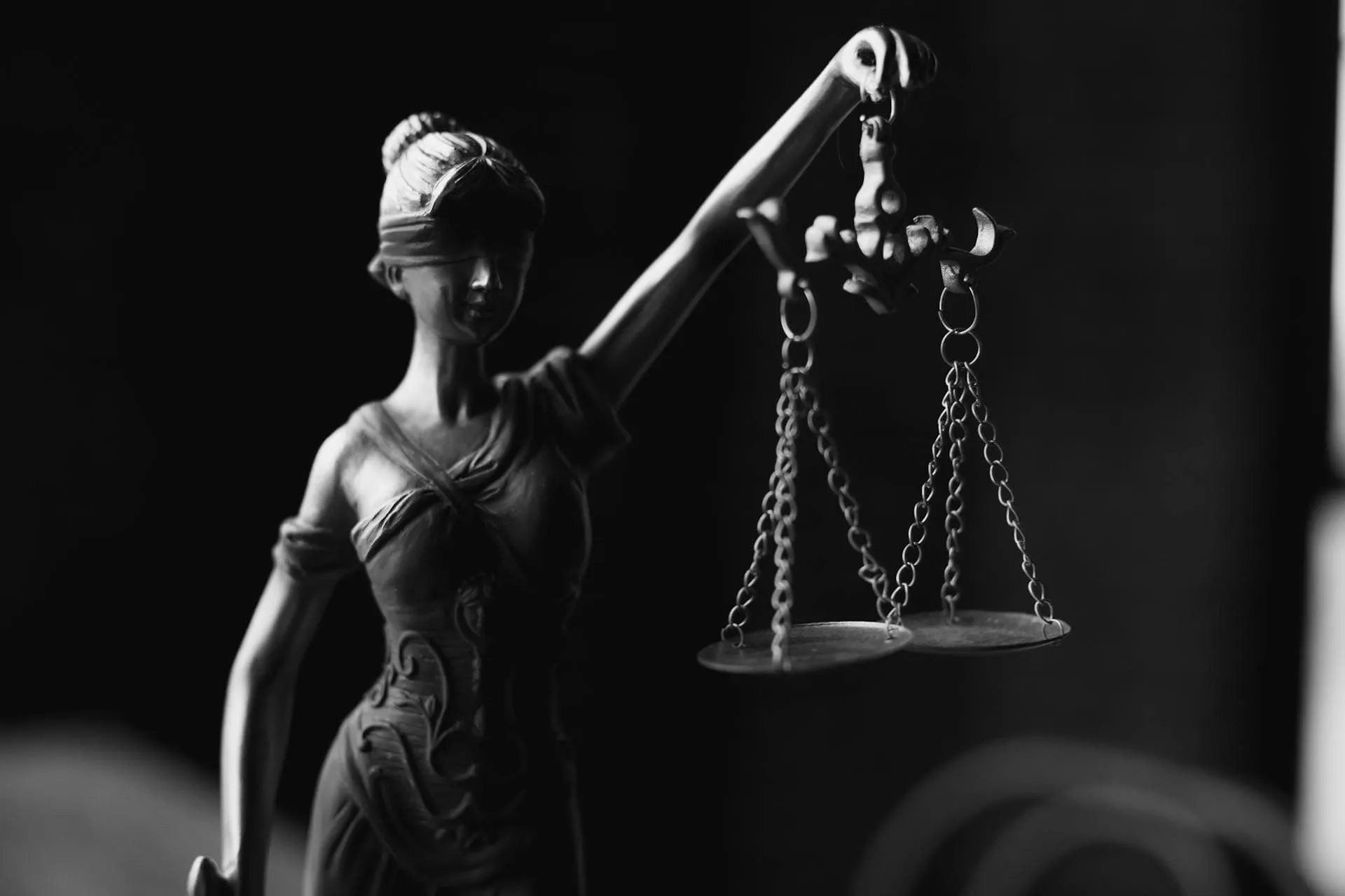 LITIGATION & DISPUTES RESOLUTION